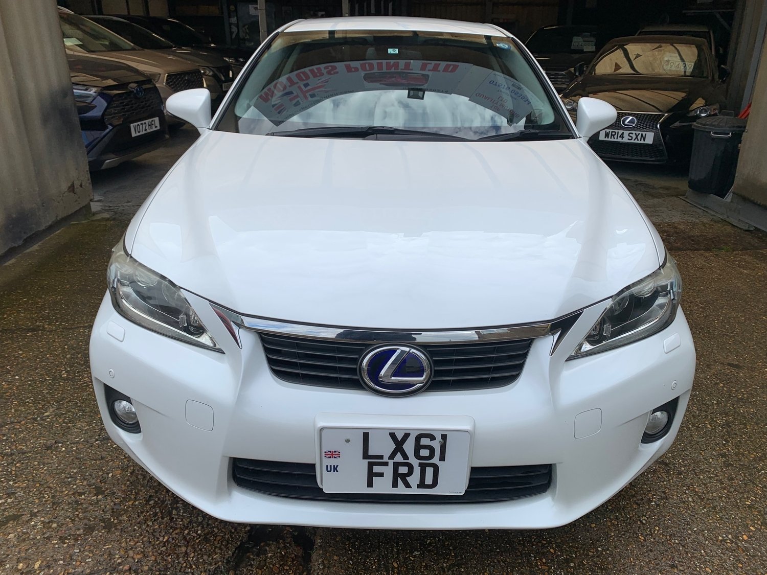 [ berth ]Lexus Ct 200h