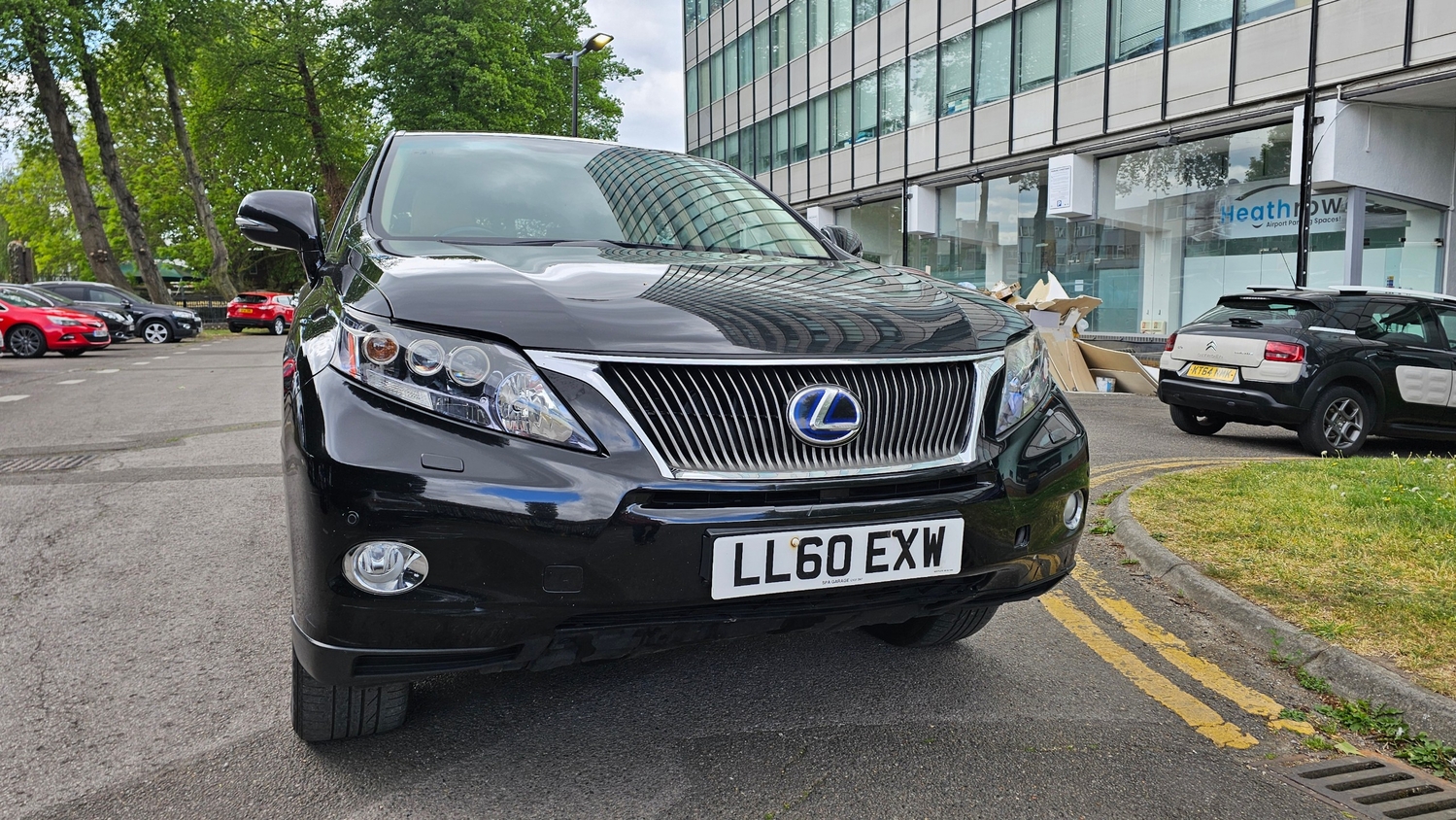 Lexus RX 450h 2011 - Cars in Hounslow