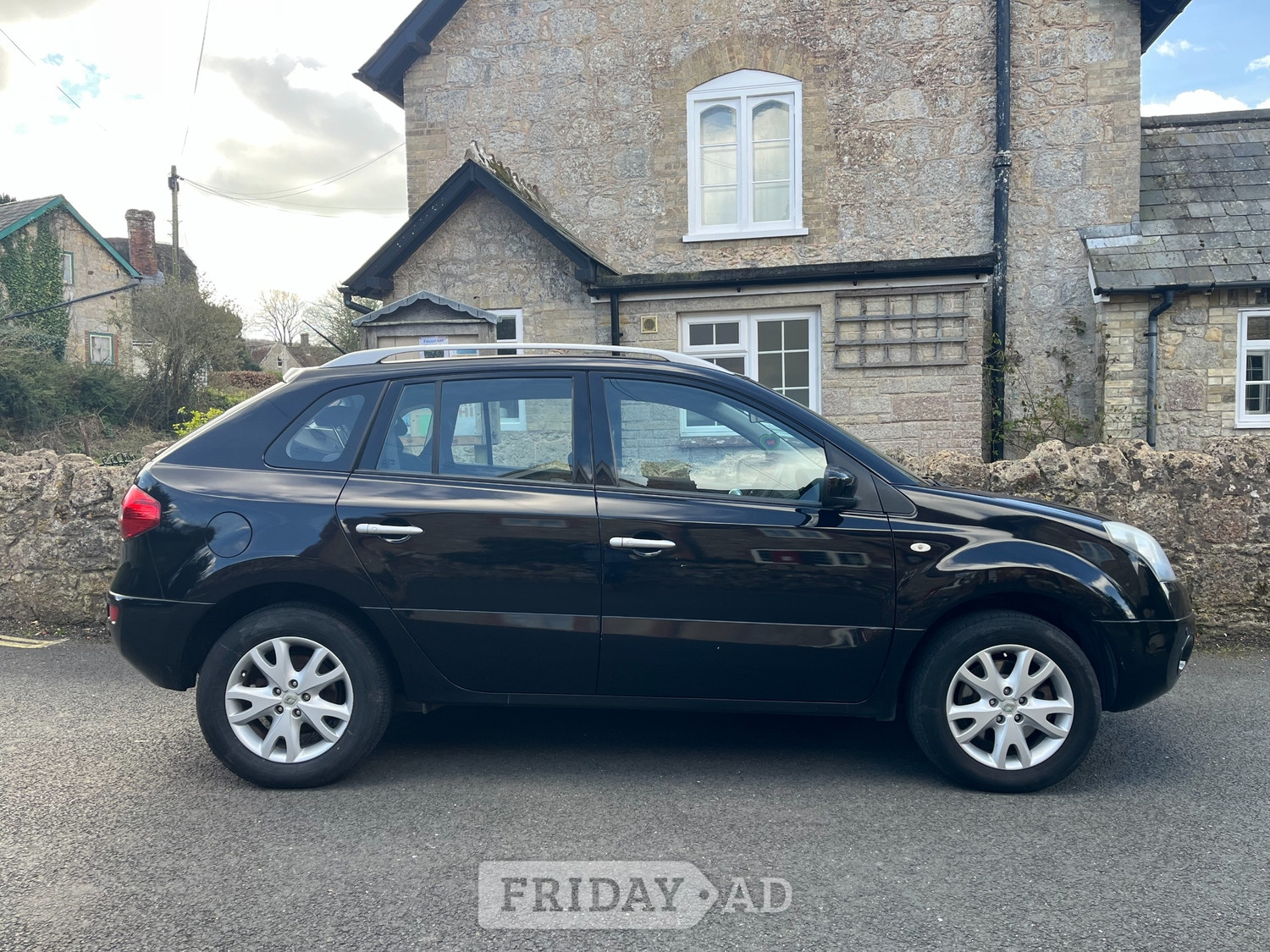 Renault Koleos Newport