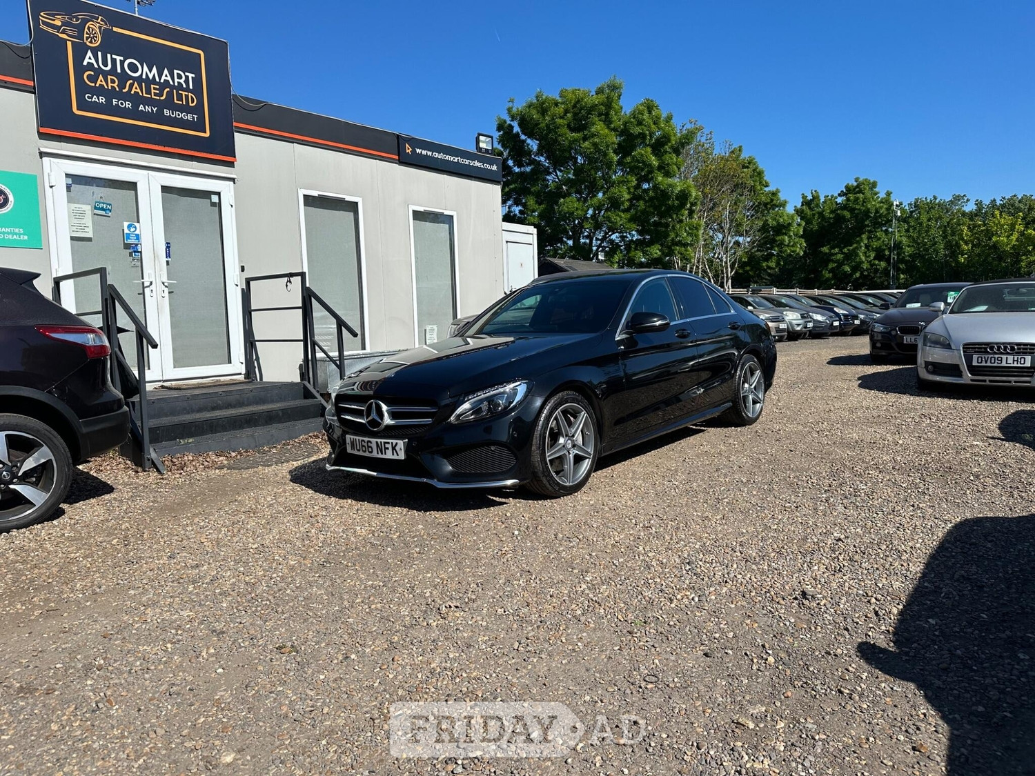[ berth ]Mercedes-Benz C Class