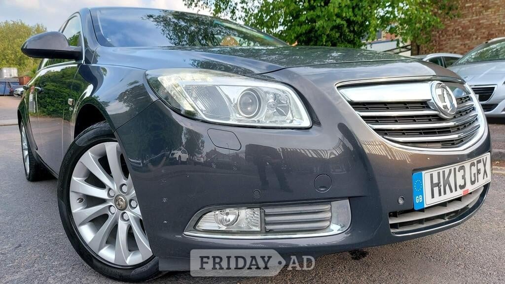 [ berth ]Vauxhall Insignia