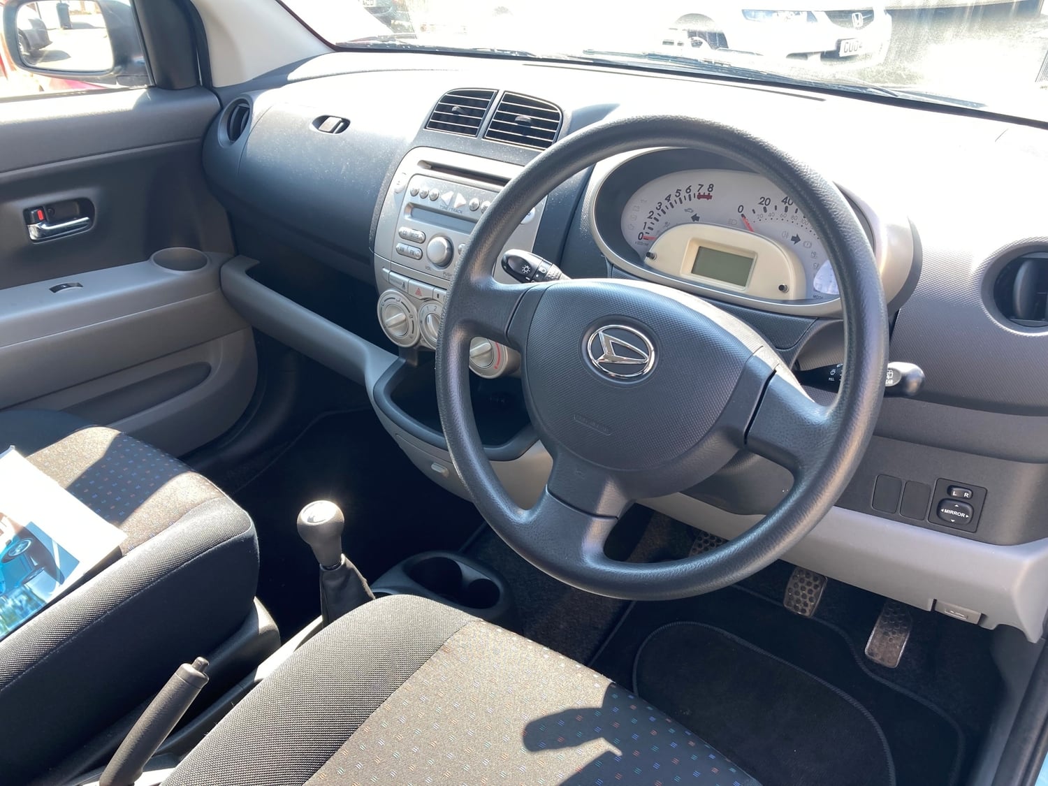 Daihatsu Sirion 2009 - Cars