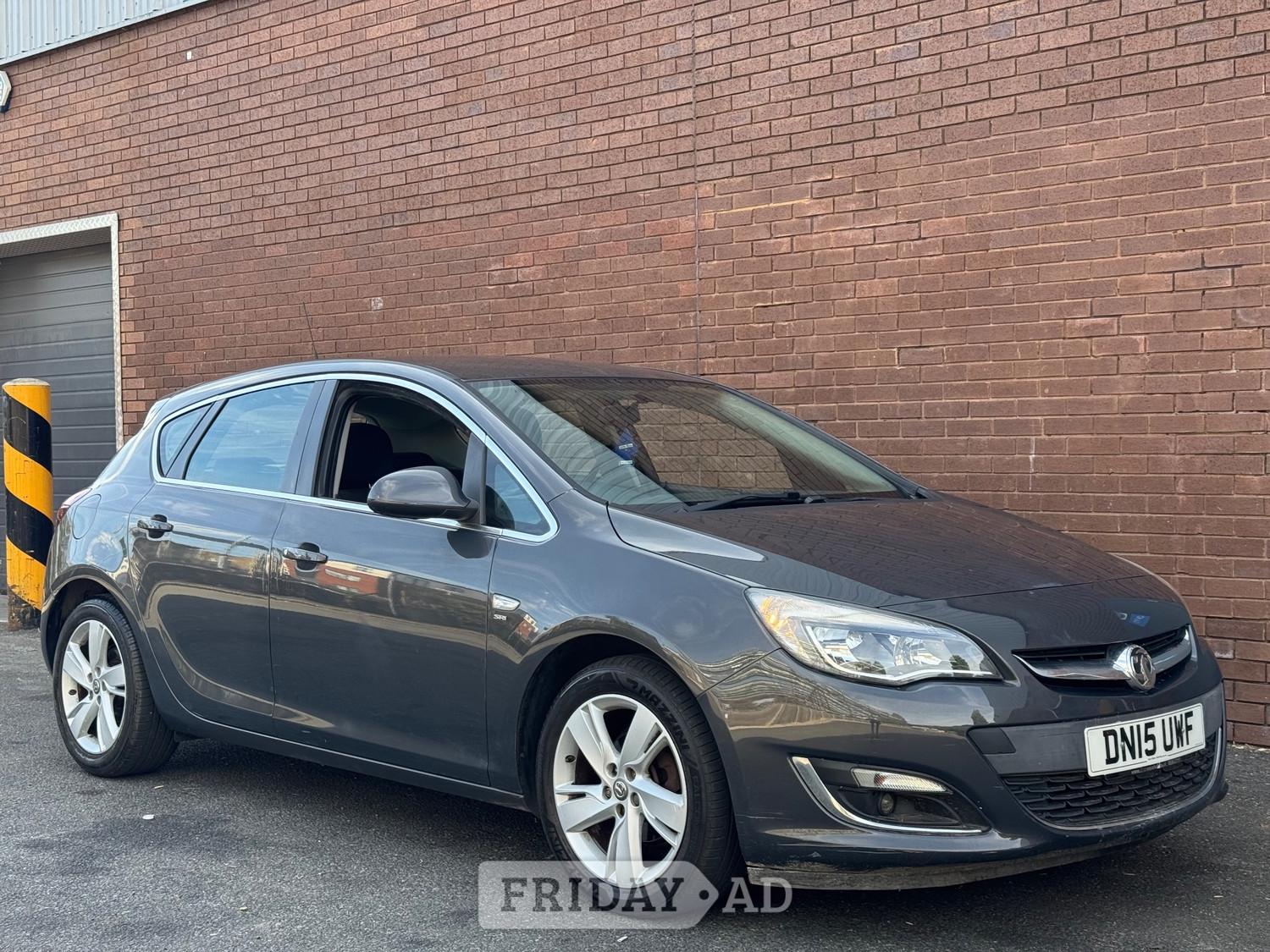 [ berth ]Vauxhall Astra