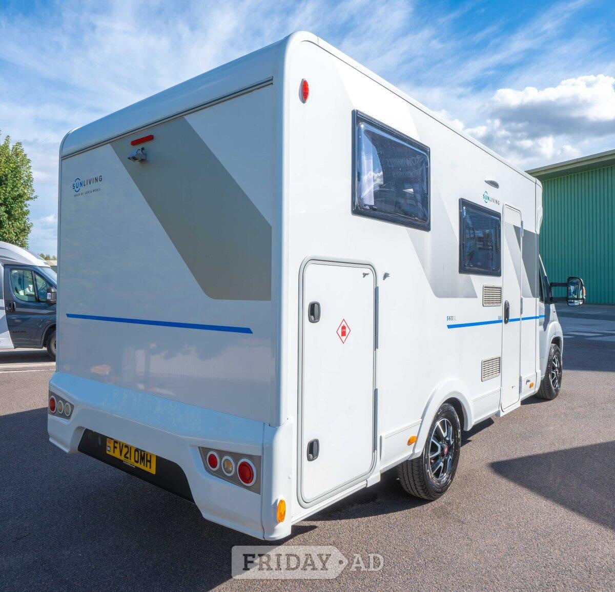 Sun Living S Series S 65SL Newark
