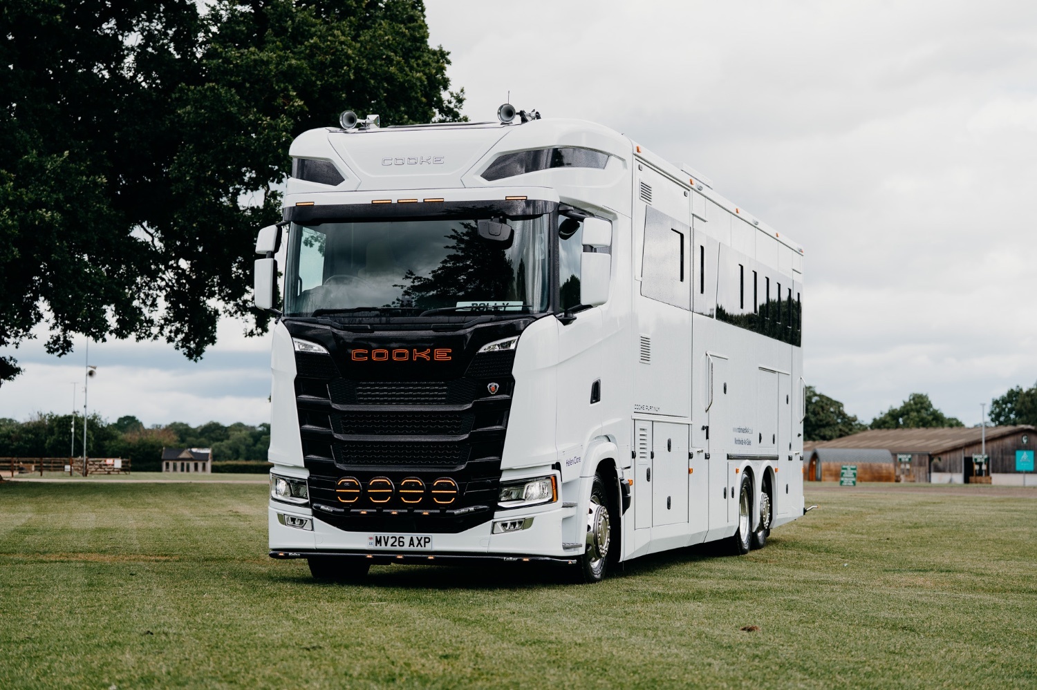 Cooke Platinum Scania Horsebox - Trailers & Horseboxes