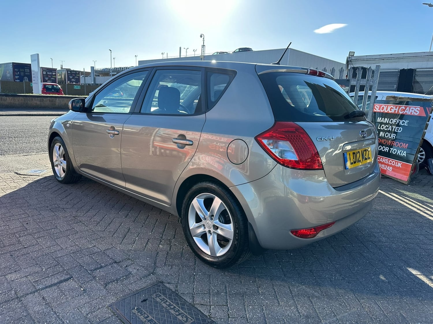 [ berth ]Kia Ceed