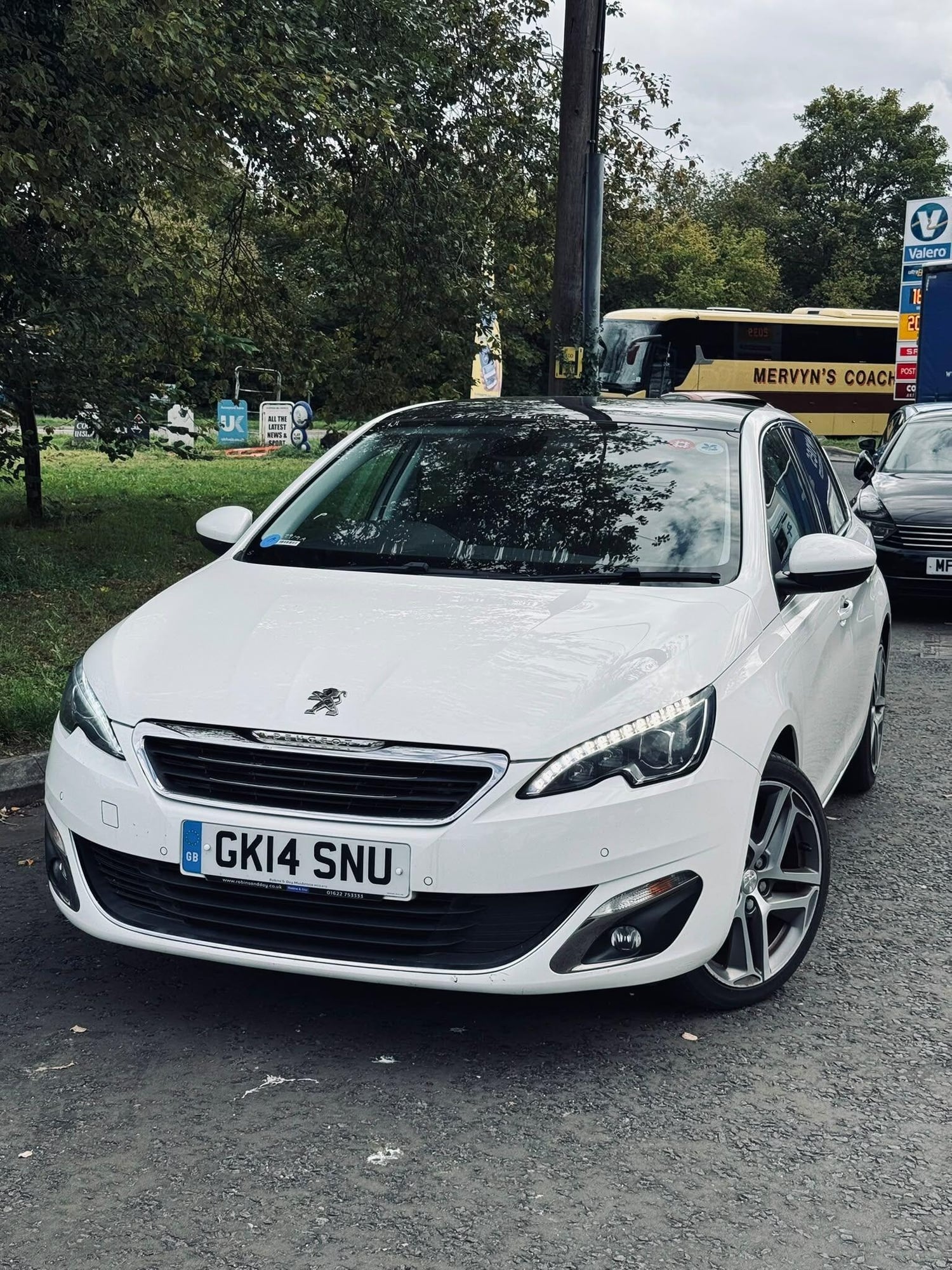 [ berth ]Peugeot 308