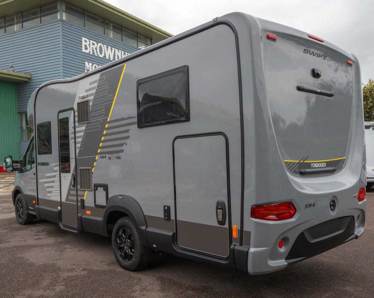 [4 berth ]Swift Trekker 594