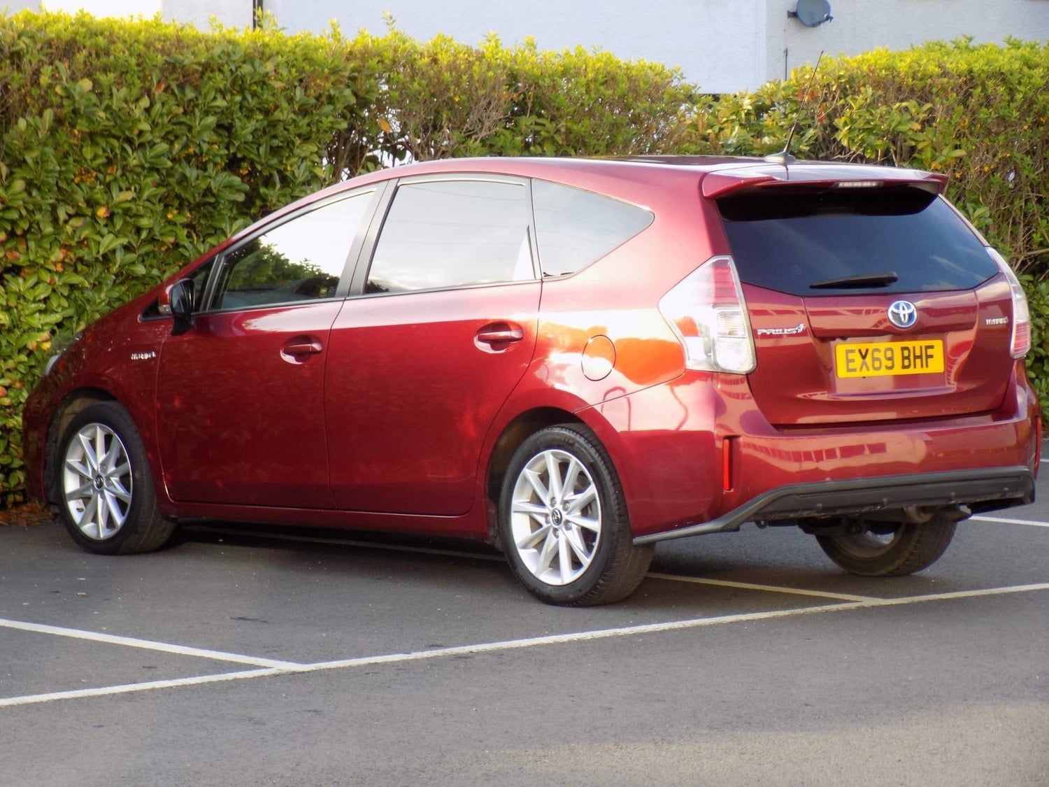 Toyota Prius+ 2019 - Cars in Kingston Upon Thames
