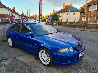 MG ZS 2002