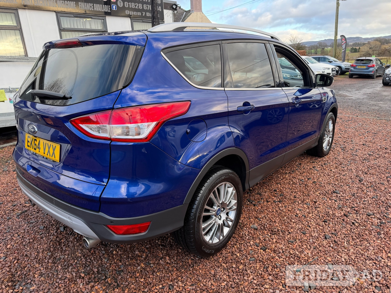 [ berth ]Ford Kuga