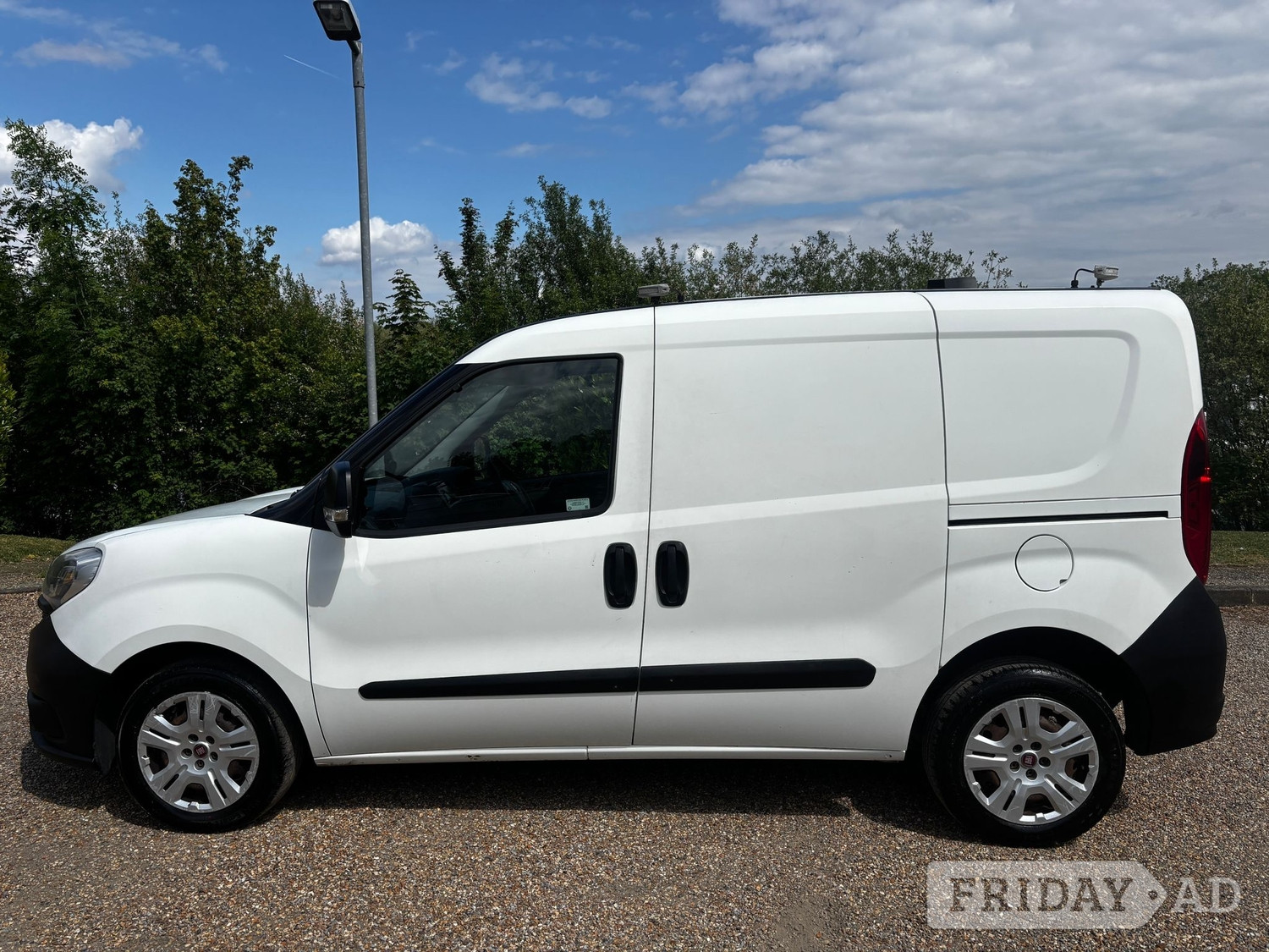 Fiat Doblo 2016 - Vans & Commercial Vehicles in Chertsey