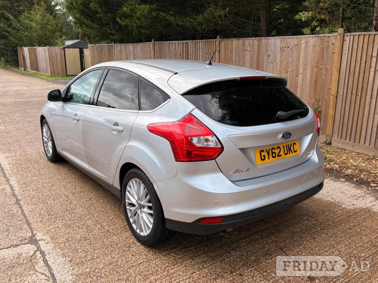 [ berth ]Ford Focus