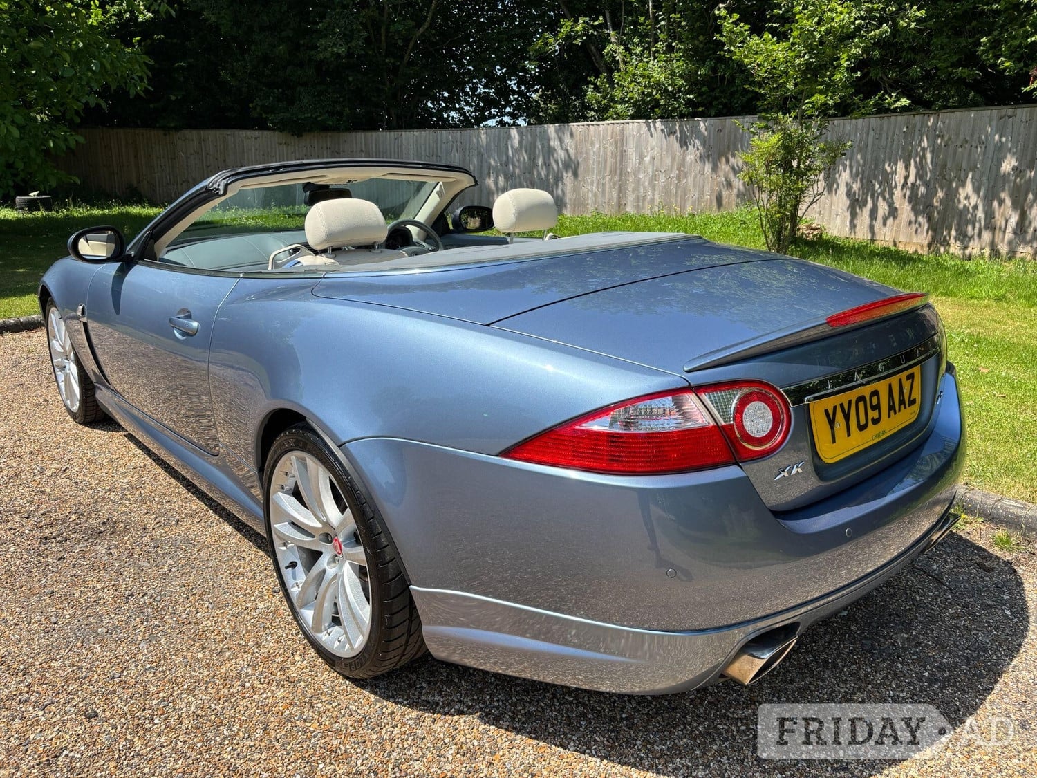 Jaguar XK 2009 - Cars