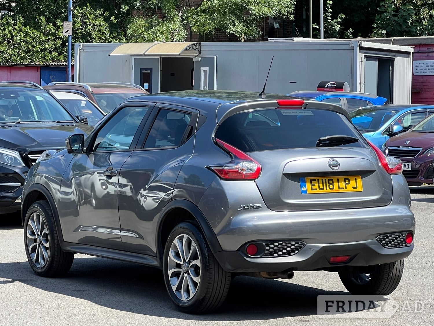 Nissan Juke 2018 - Cars