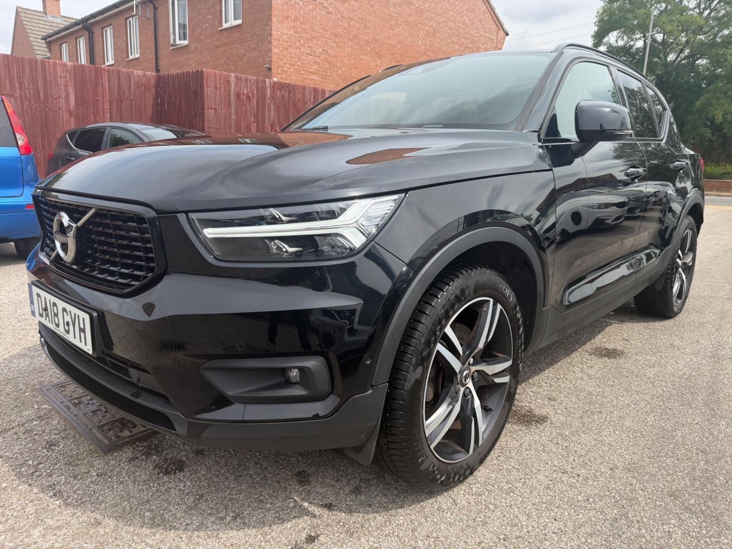Volvo XC40 2018 - Cars
