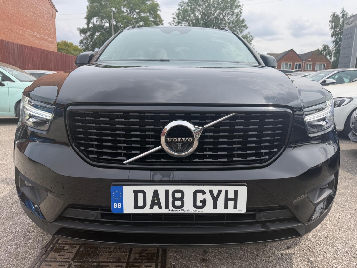 [ berth ]Volvo XC40