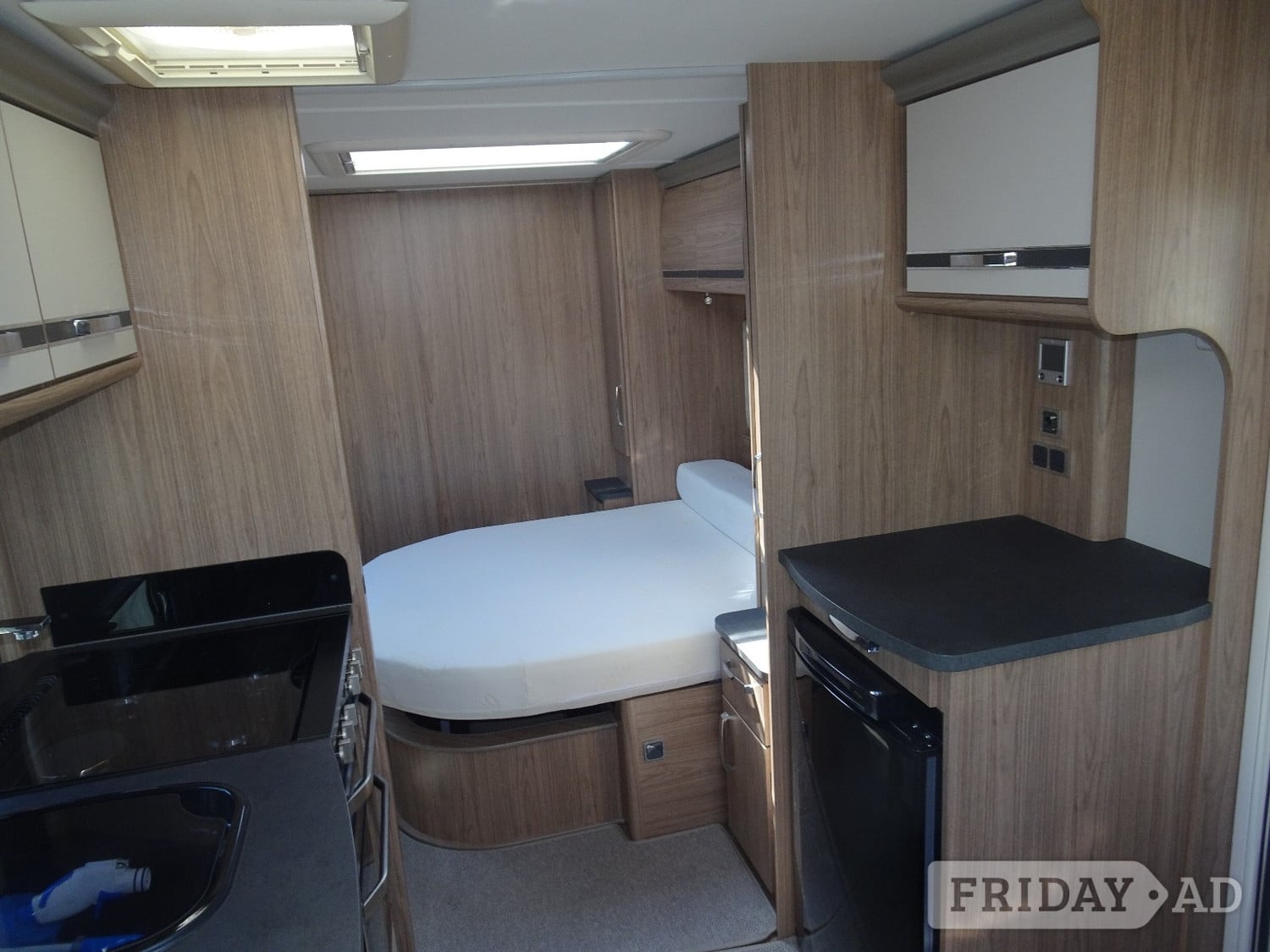 Coachman VIP 575 2015 - Motorhomes & Caravans
