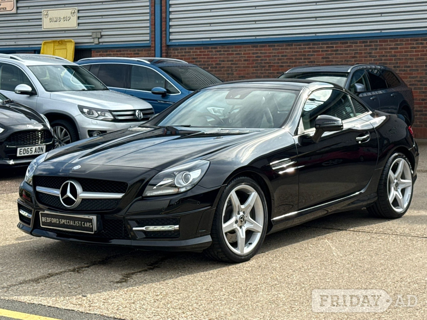Mercedes-Benz SLK 2012 - Cars in Bedford