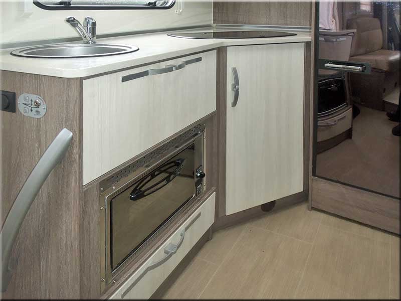 Burstner Ixeo Time IT585 2014 - Motorhomes & Caravans in Huntingdon