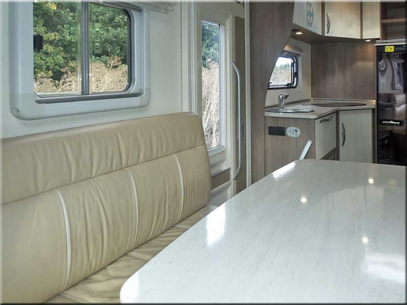 Burstner Ixeo Time IT585 2014 - Motorhomes & Caravans