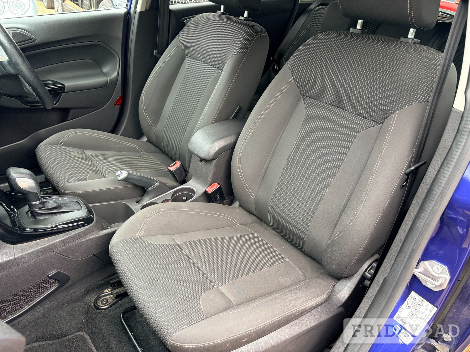 Ford Fiesta 2015 - Cars