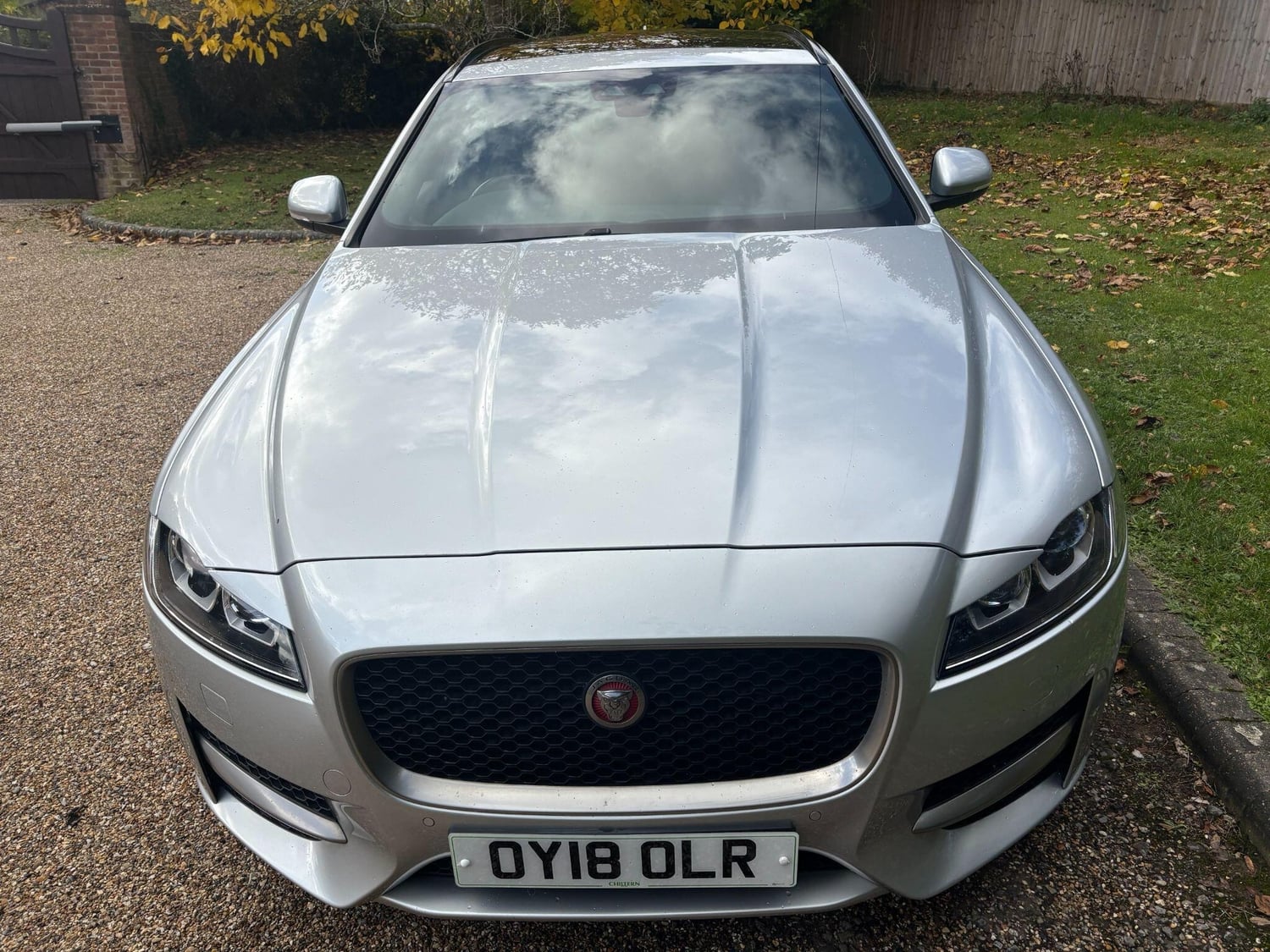 [ berth ]Jaguar XF
