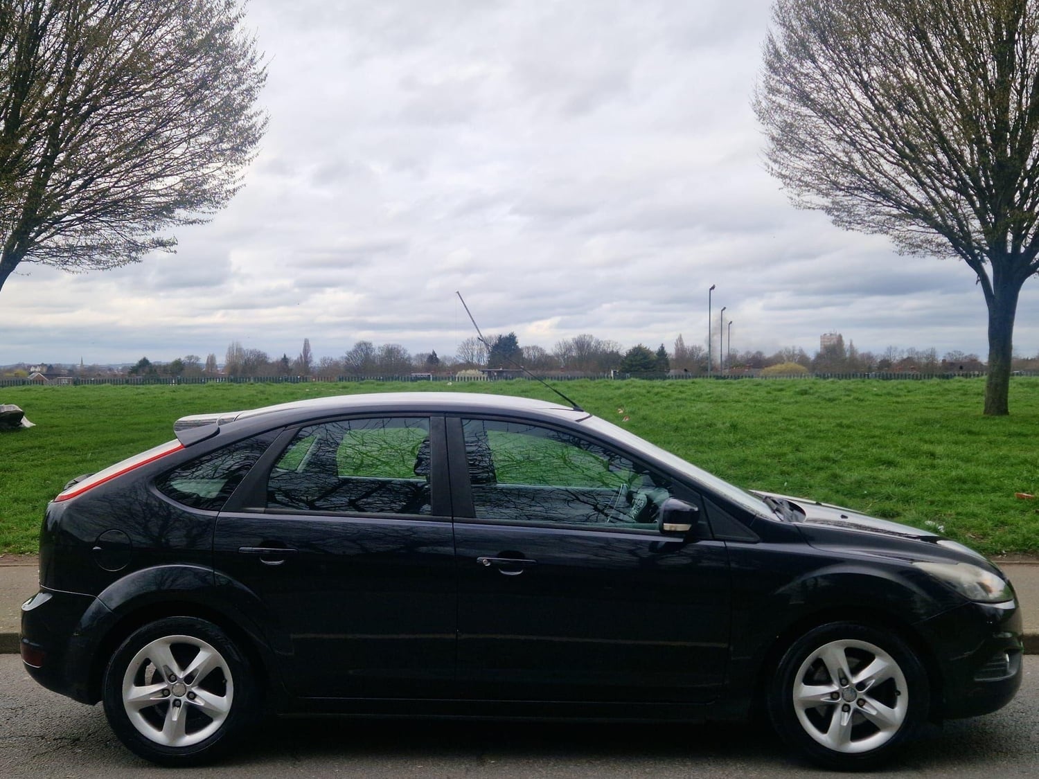 Ford Focus 2009 - Cars