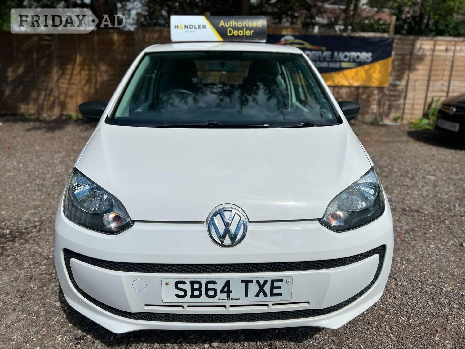 Volkswagen UP! 2014 - Cars