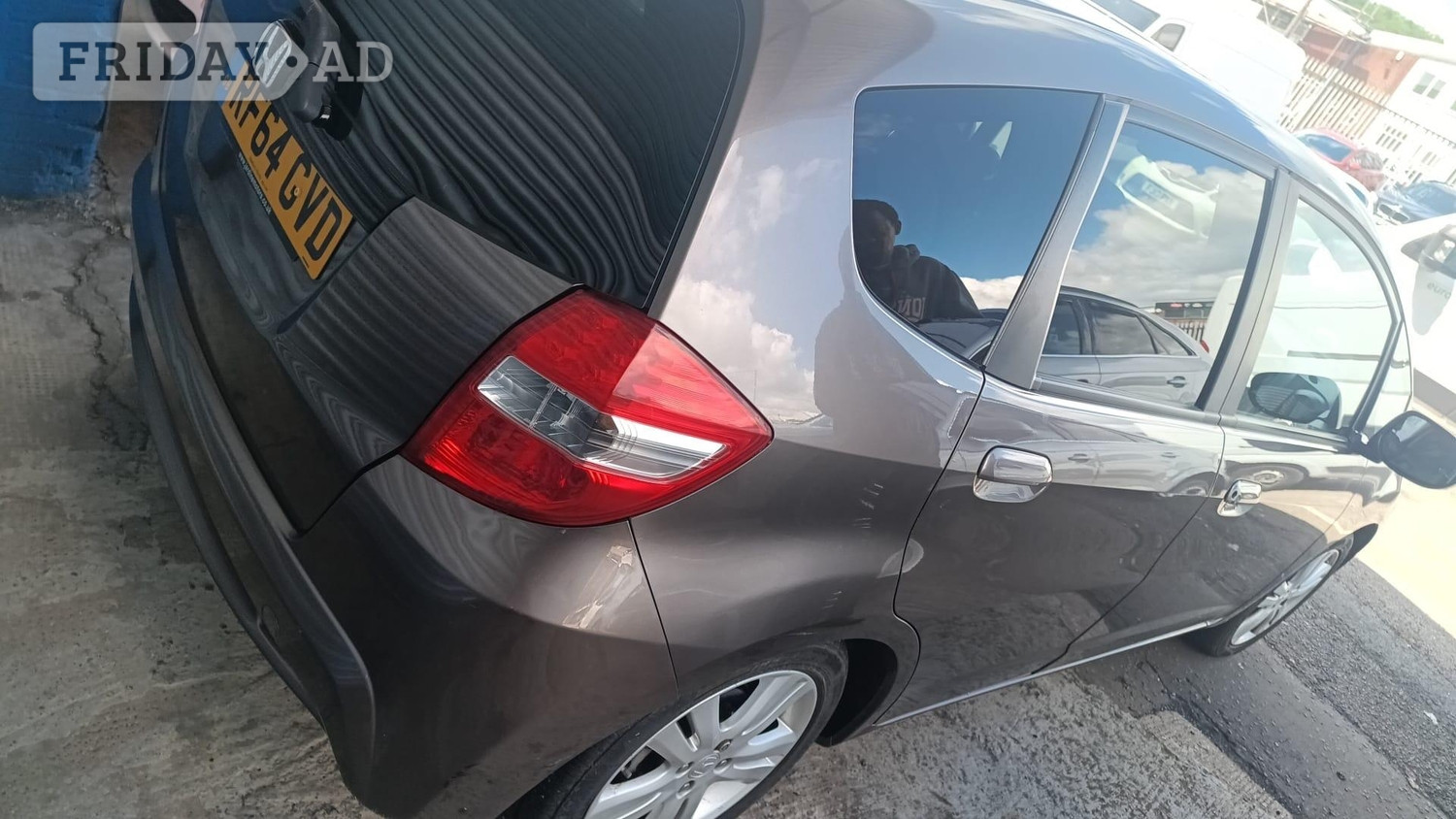 Honda Jazz 2015 - Cars in Cardiff