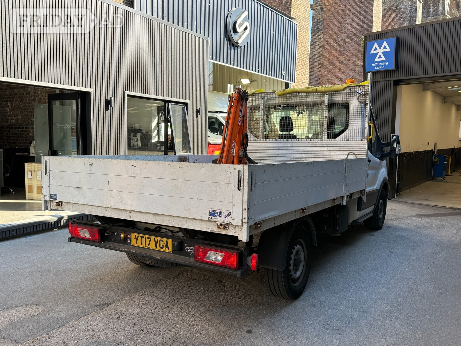[ berth ]Ford Transit