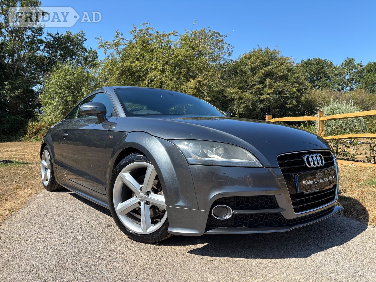 Audi TT 2011 in Dorking