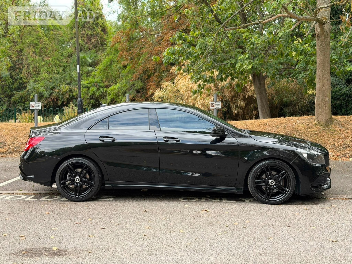 [ berth ]Mercedes-Benz CLA Class