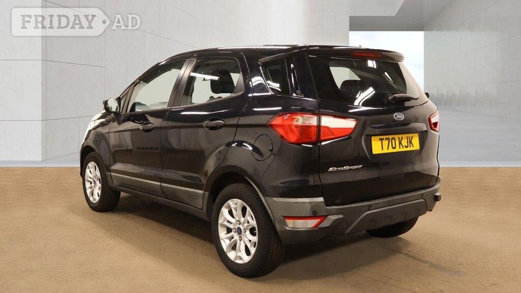 [ berth ]Ford Ecosport