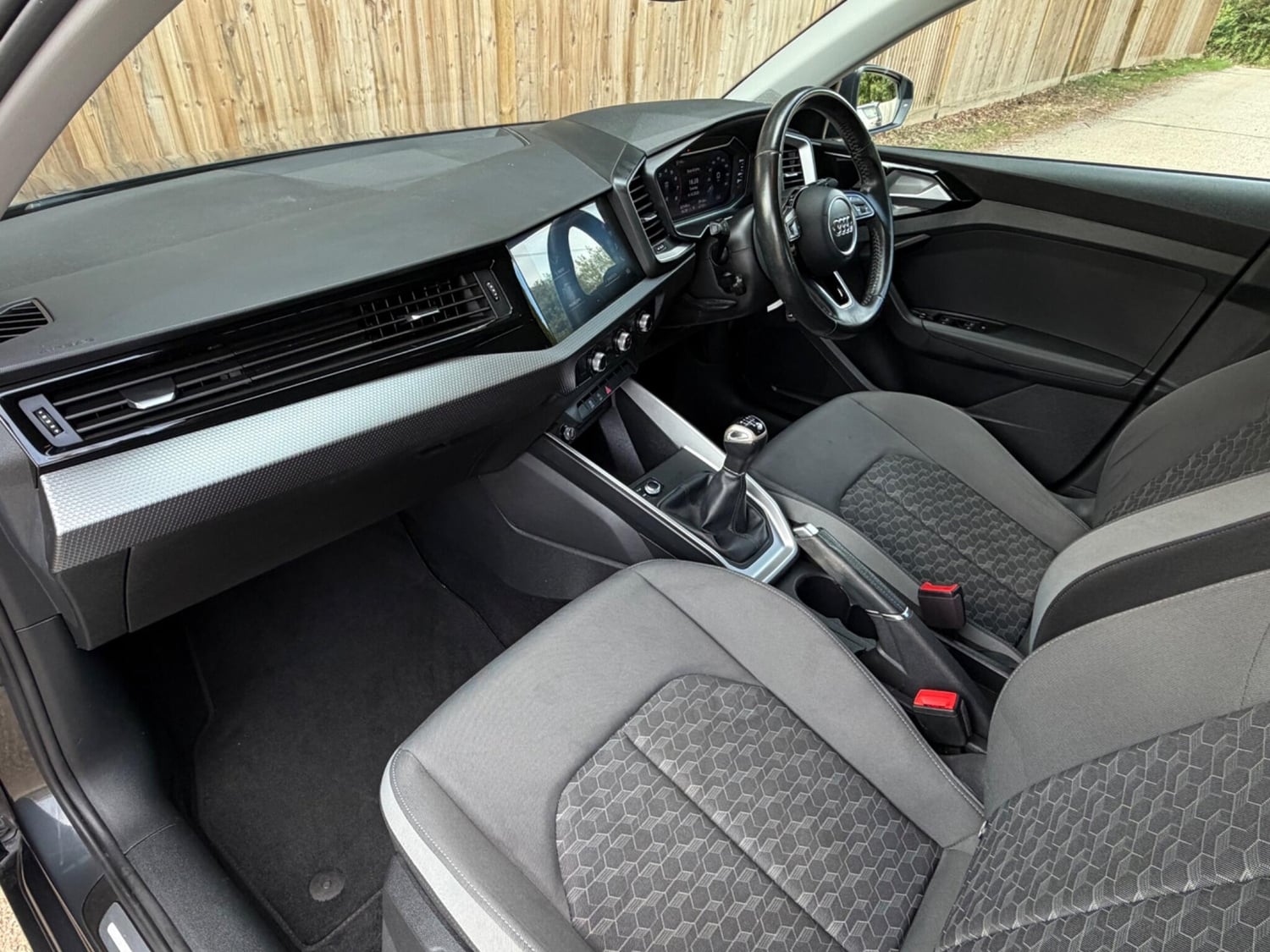 [ berth ]Audi A1