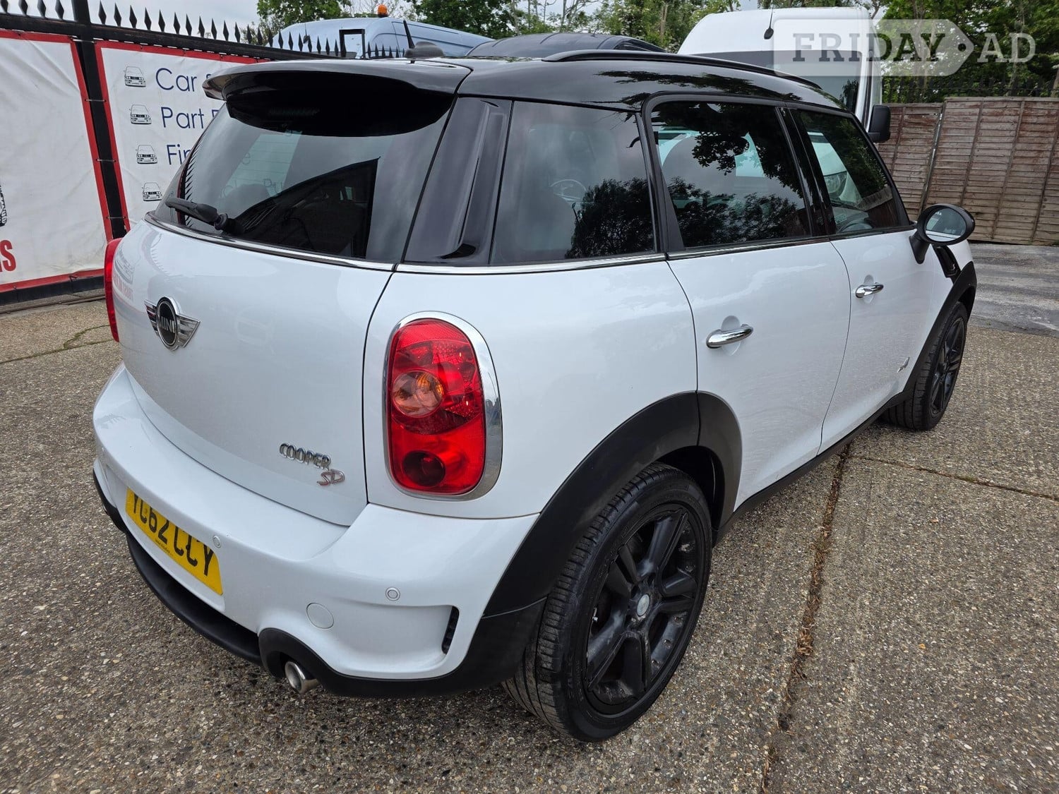 [ berth ]Mini Countryman