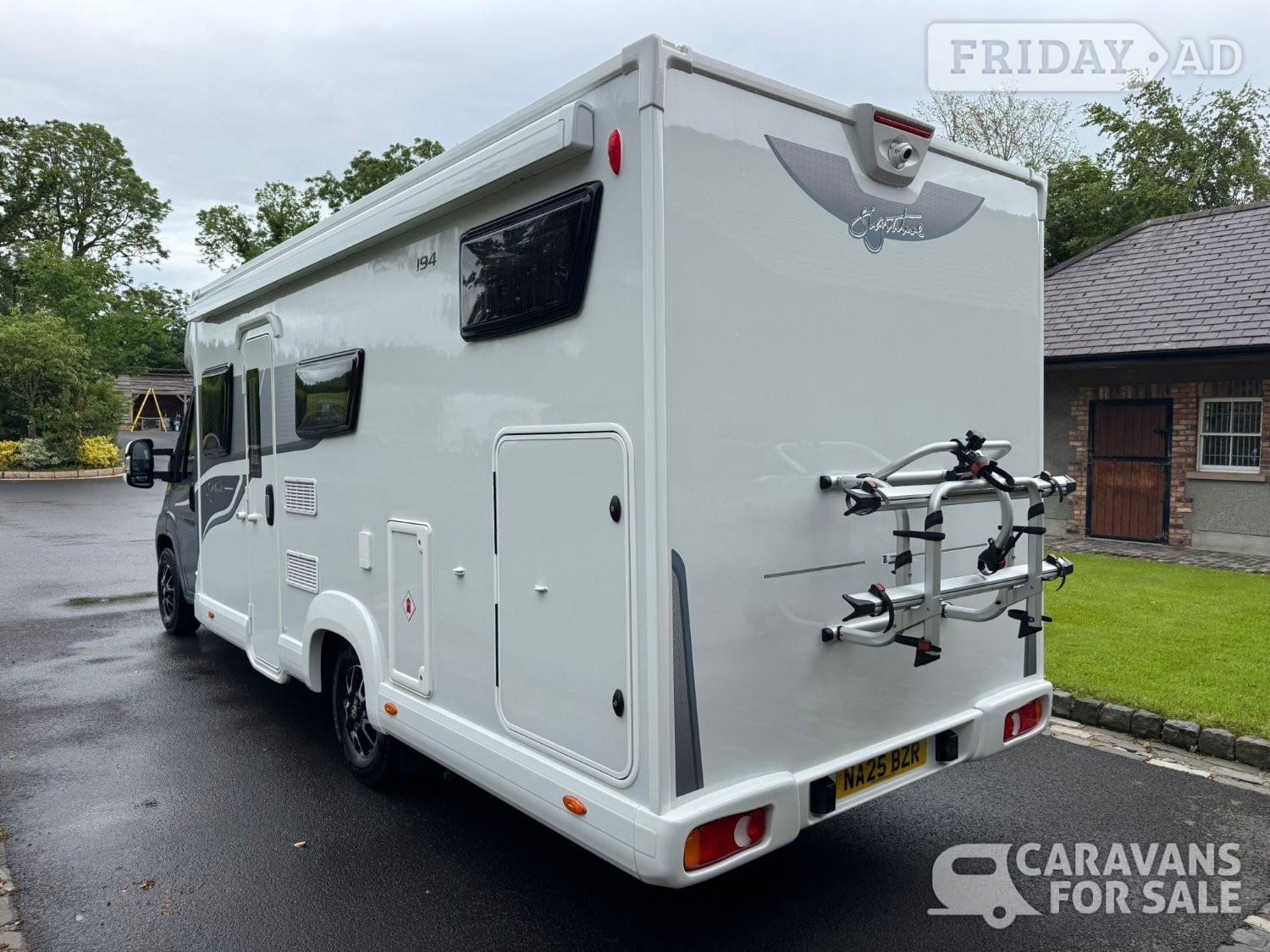 [ berth ]Elddis Autoquest Signature 194