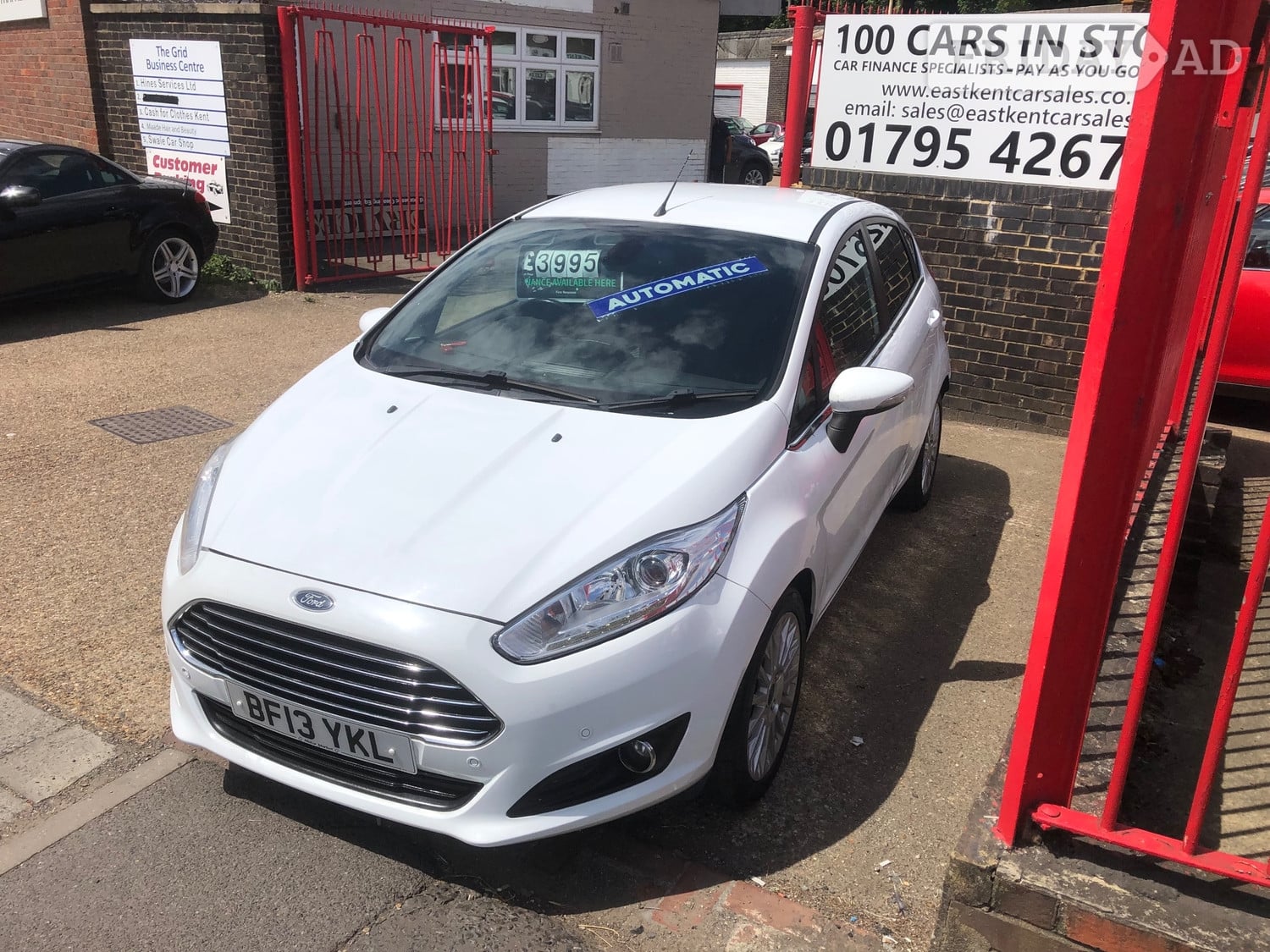 [ berth ]Ford Fiesta