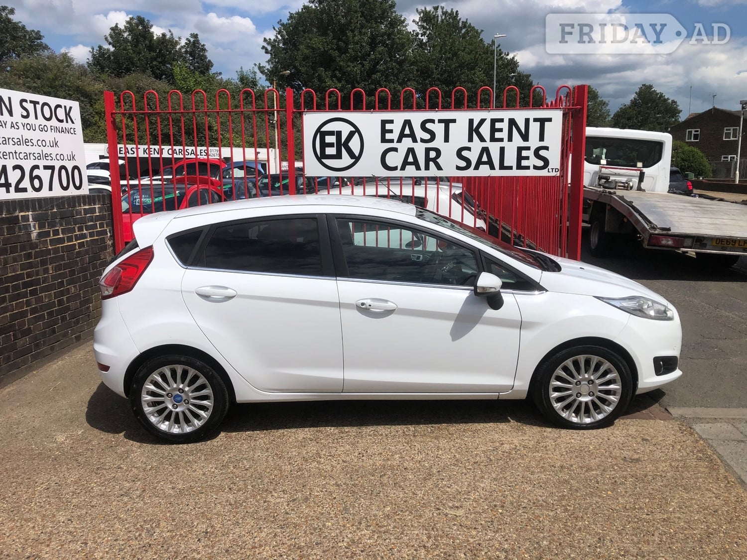 Ford Fiesta 2013 - Cars