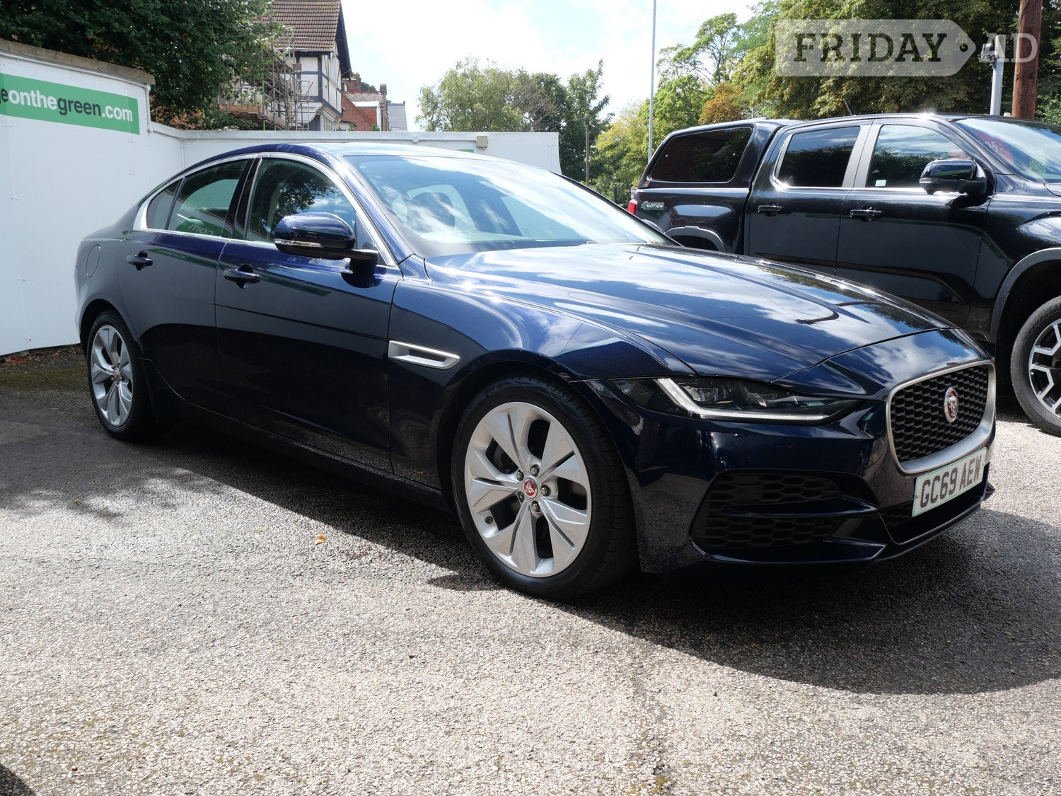 [ berth ]Jaguar XE