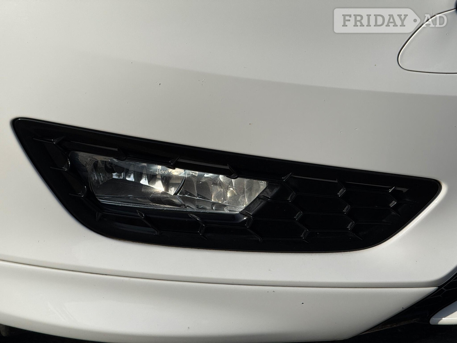 Ford Focus 2018 - Cars