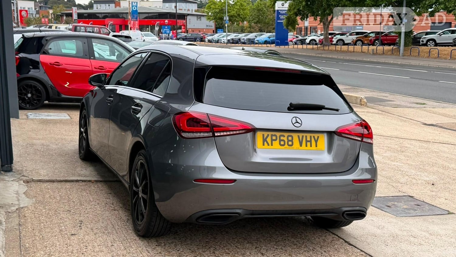 [ berth ]Mercedes-Benz A Class
