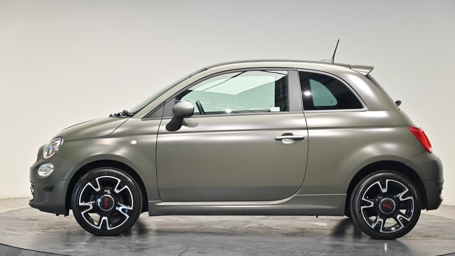 [ berth ]Fiat 500