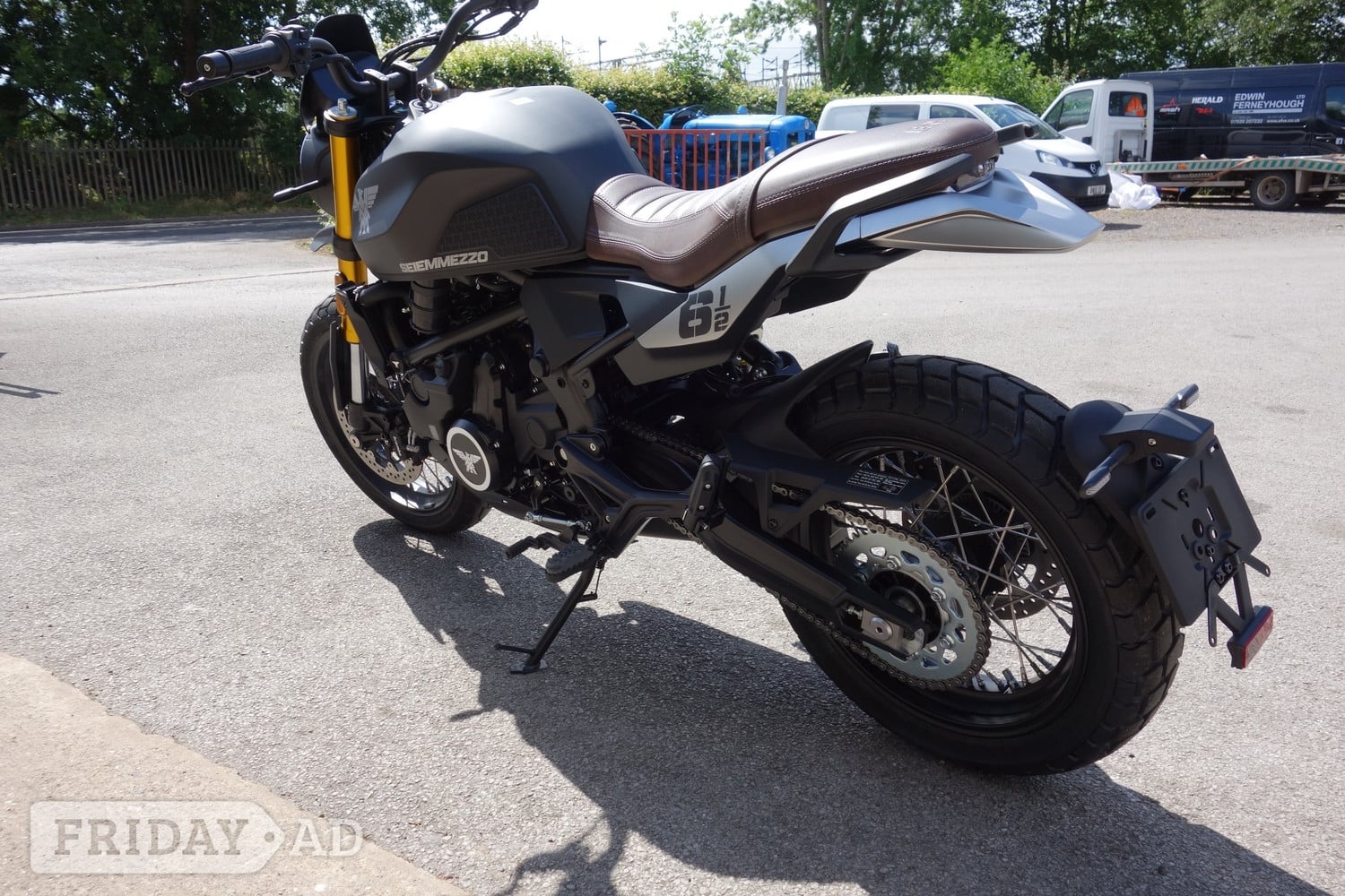 [ berth ]Moto Morini Seiemmezzo