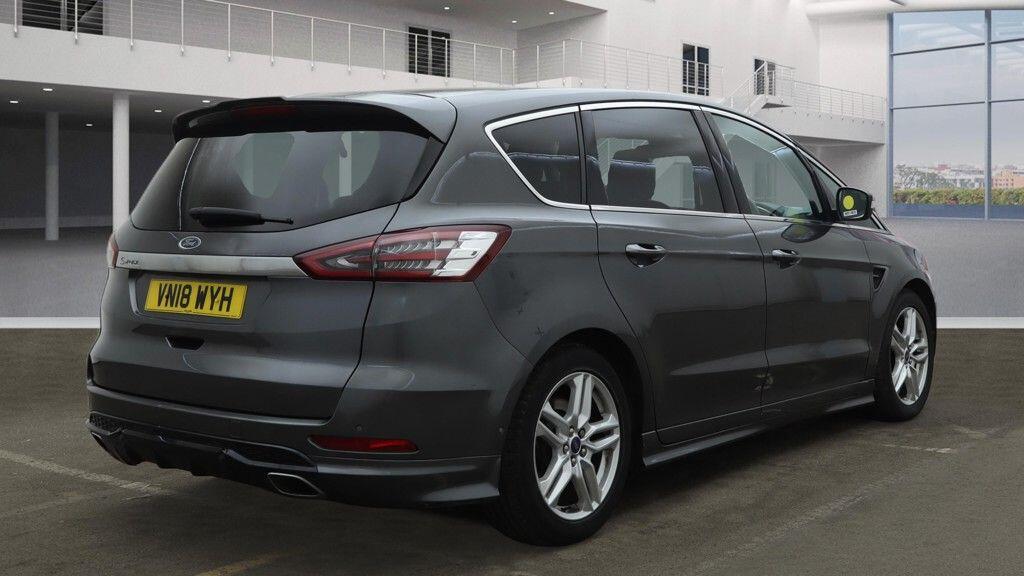 Ford S-Max 2018 - Cars in Pontypridd