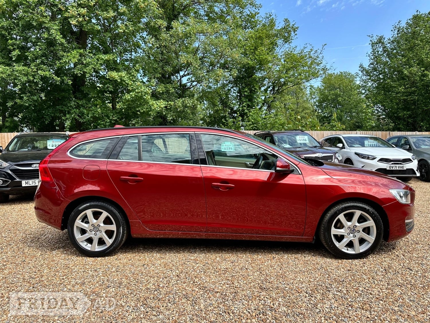 [ berth ]Volvo V60