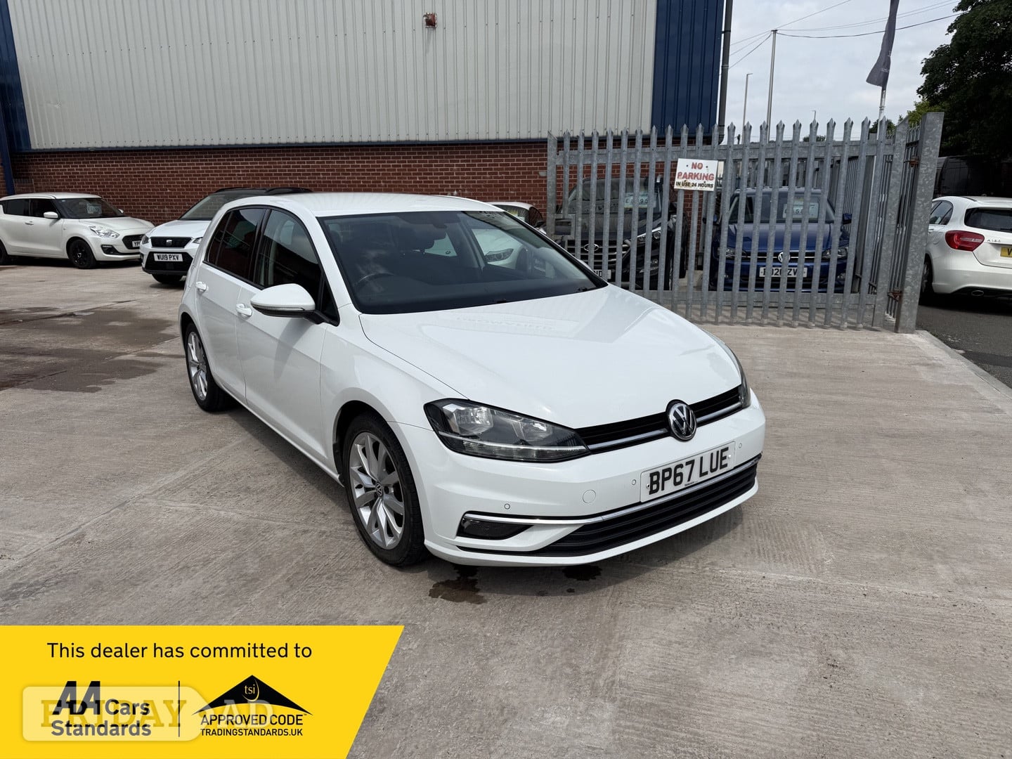 Volkswagen Golf 2018 in Dudley