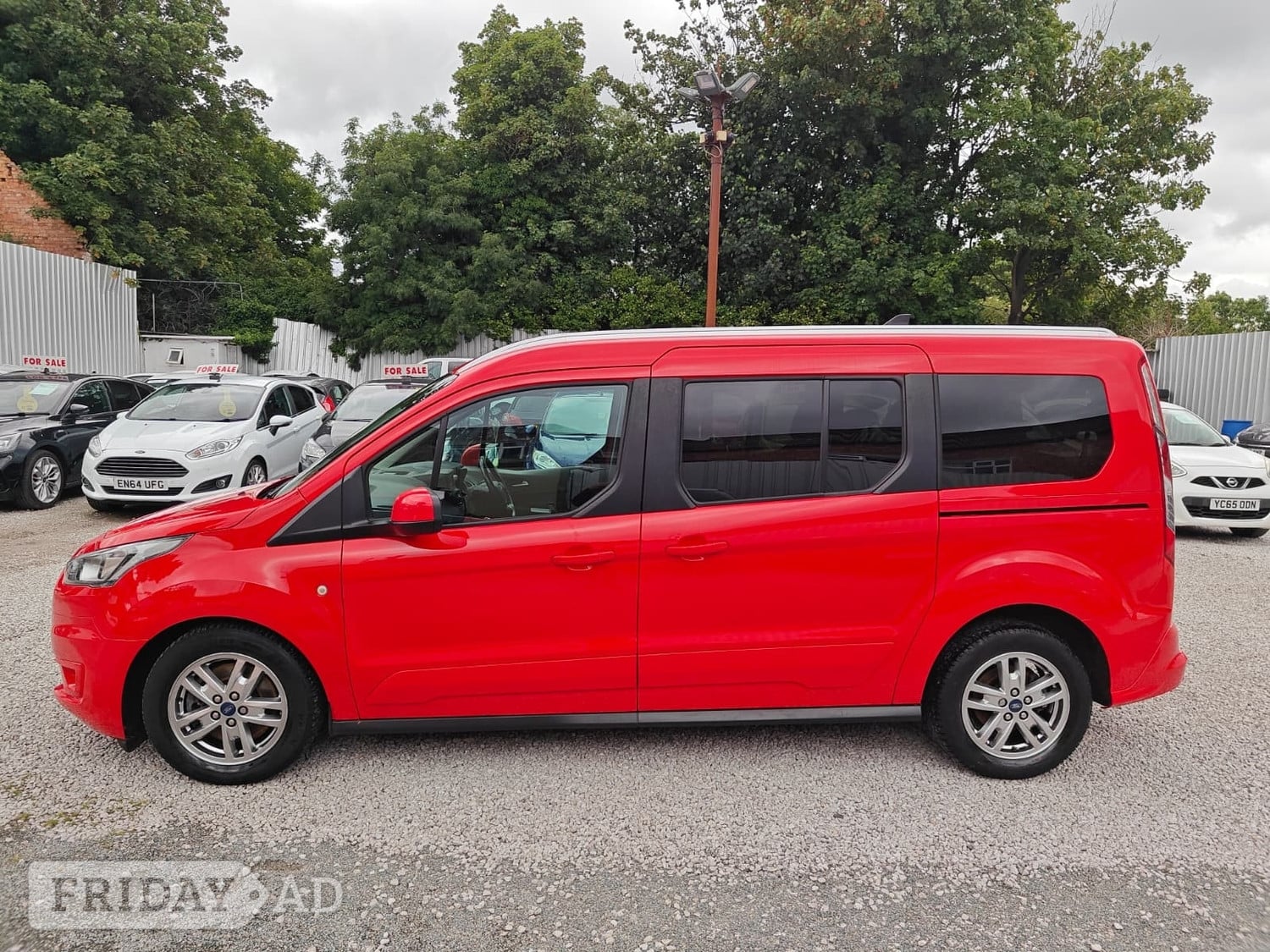 Ford Grand Tourneo Connect 2020 - Cars