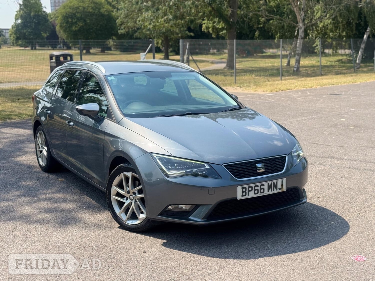 SEAT Leon 2017 - Cars