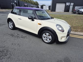 Mini Hatch 2014